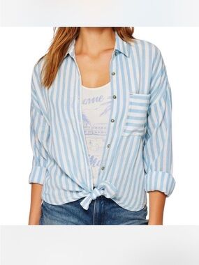 Nicole Miller New York Linen Striped Button Down Shirt Long
Sleeve Womens size S